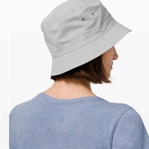 Lululemon On My Level Bucket Hat, M/L Gray, NWT